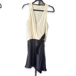 Beautiful fluid flawless silk dress